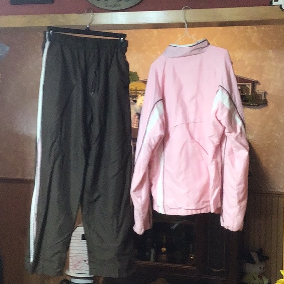 Woman’s Athletic Pink/Brown Suit - Picture 2 of 4